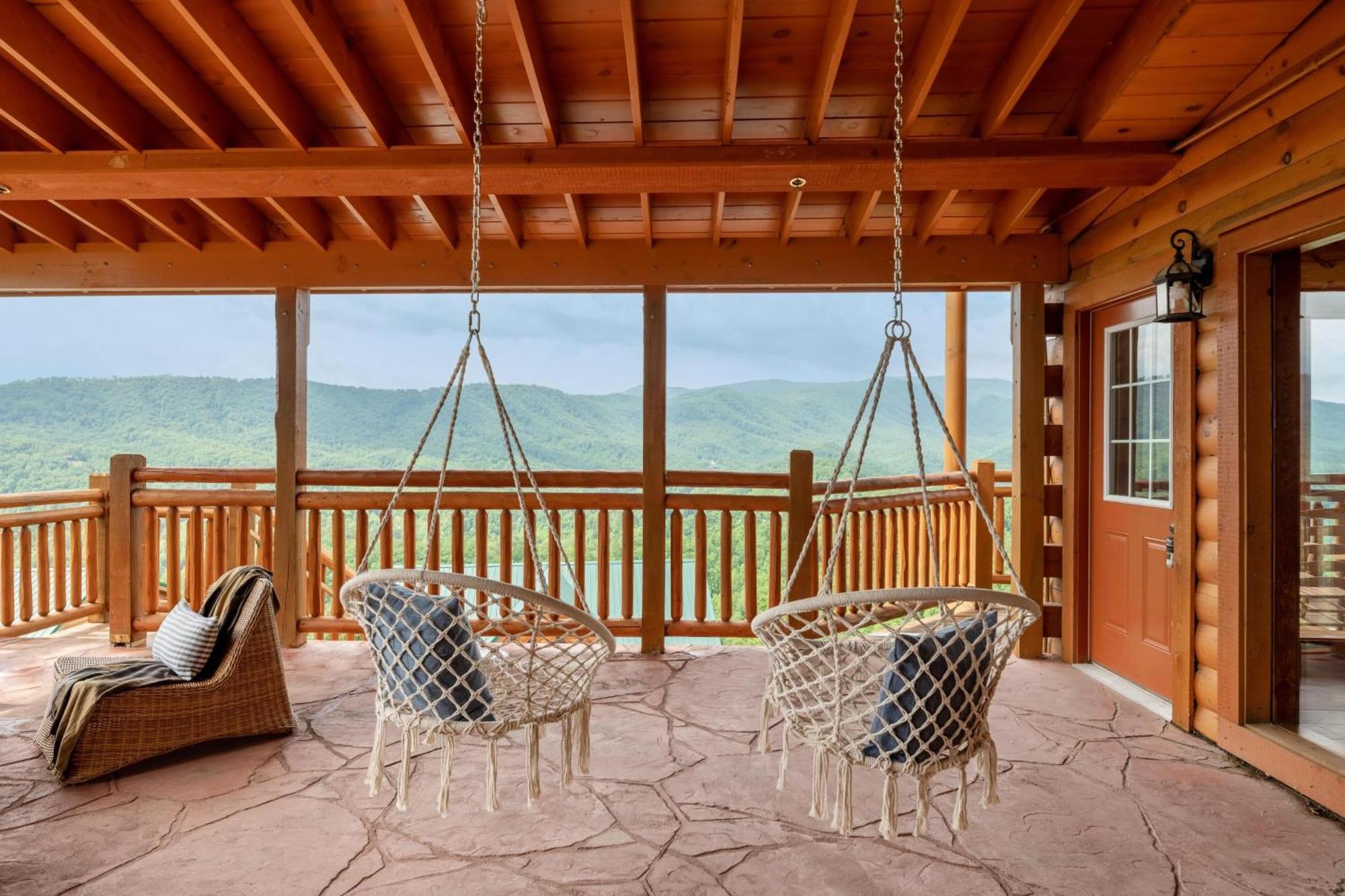 Sugarland By Avantstay Sleeps 28 Home Theatre Two Hot Tubs Indoor Pool Incredible Views Pigeon Forge Exterior photo