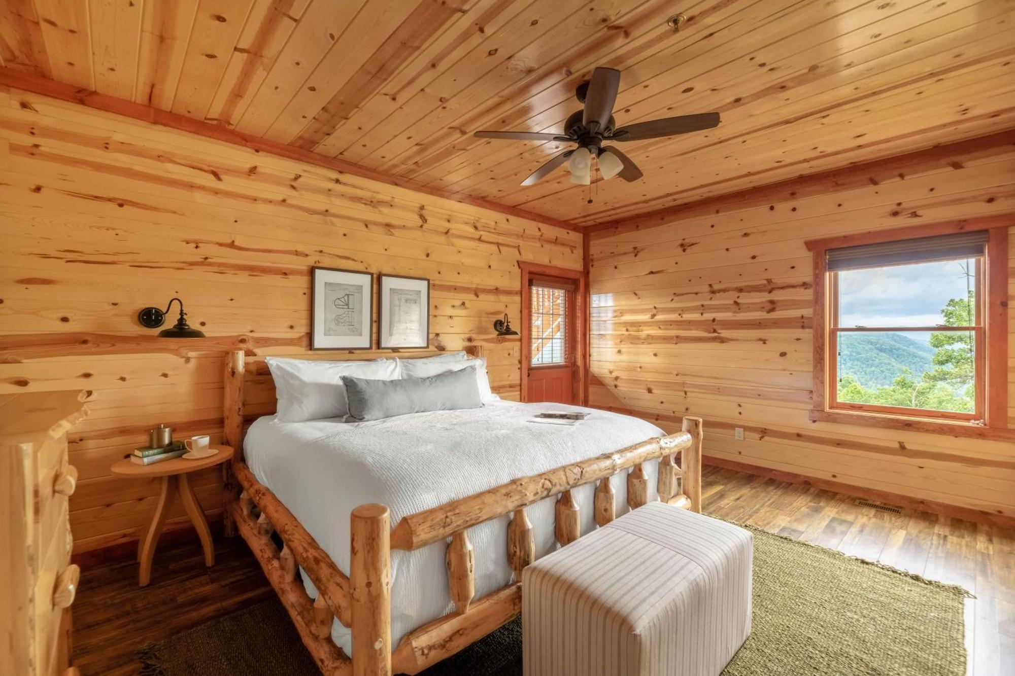 Sugarland By Avantstay Sleeps 28 Home Theatre Two Hot Tubs Indoor Pool Incredible Views Pigeon Forge Exterior photo