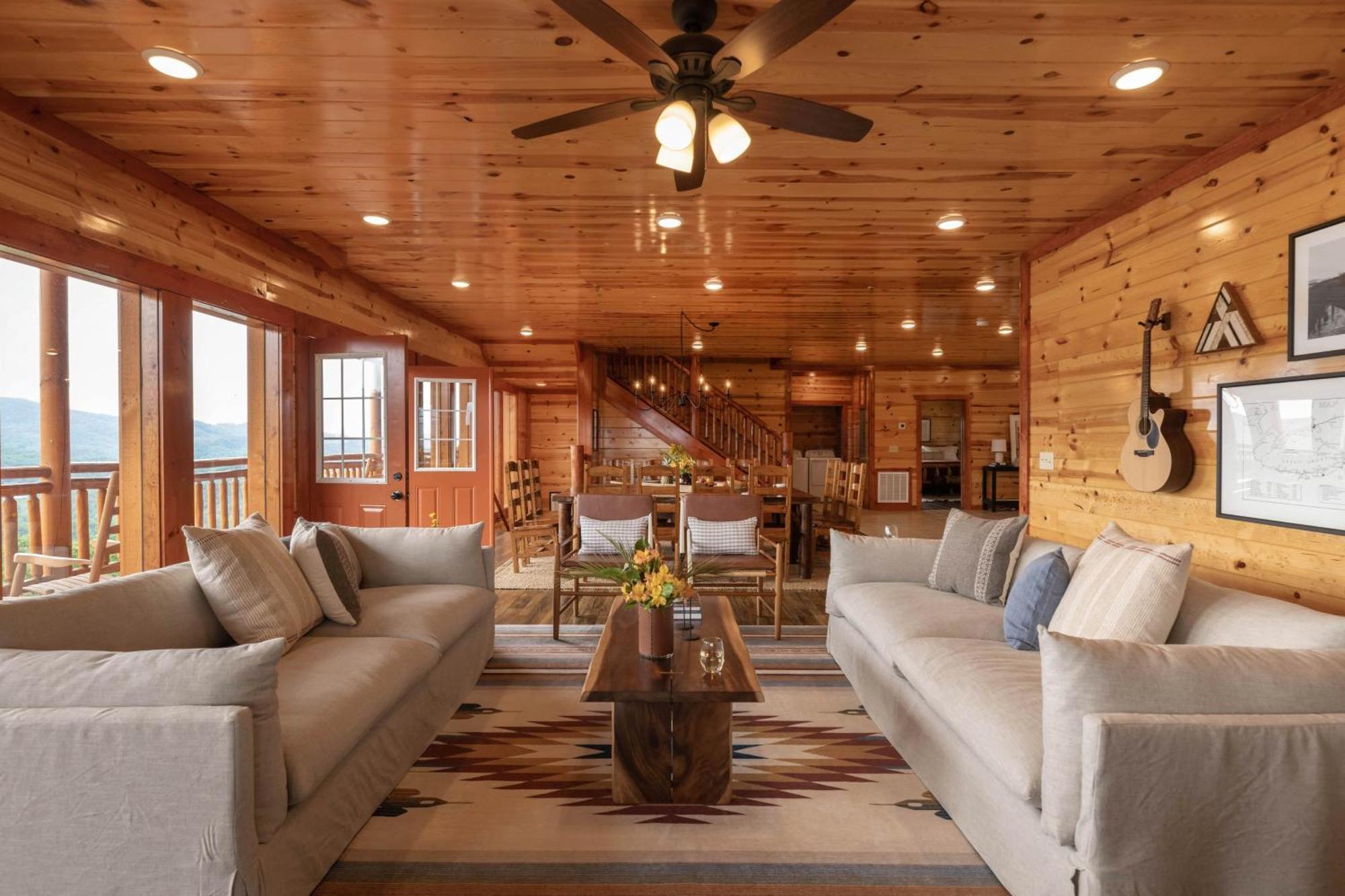 Sugarland By Avantstay Sleeps 28 Home Theatre Two Hot Tubs Indoor Pool Incredible Views Pigeon Forge Exterior photo