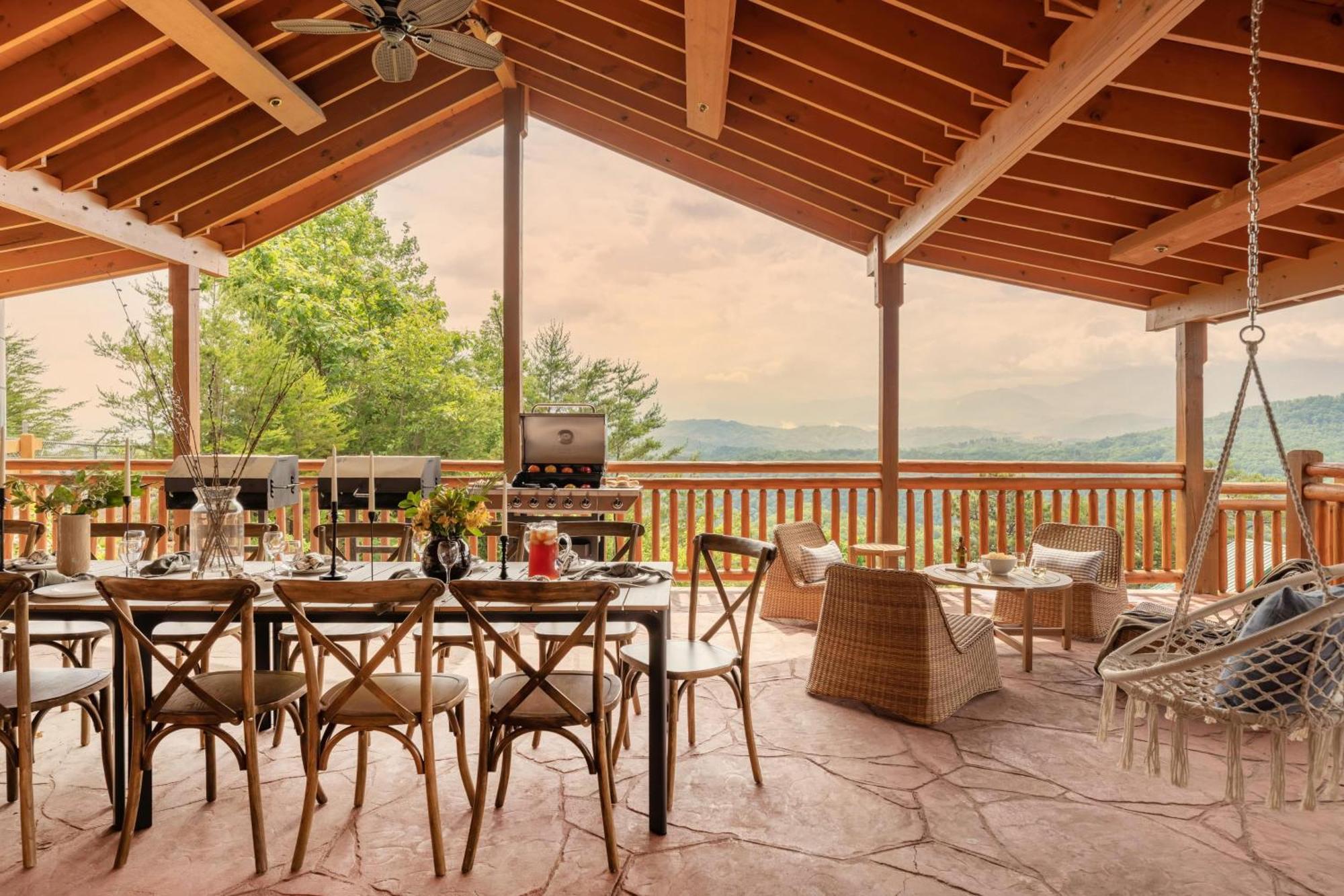Sugarland By Avantstay Sleeps 28 Home Theatre Two Hot Tubs Indoor Pool Incredible Views Pigeon Forge Exterior photo